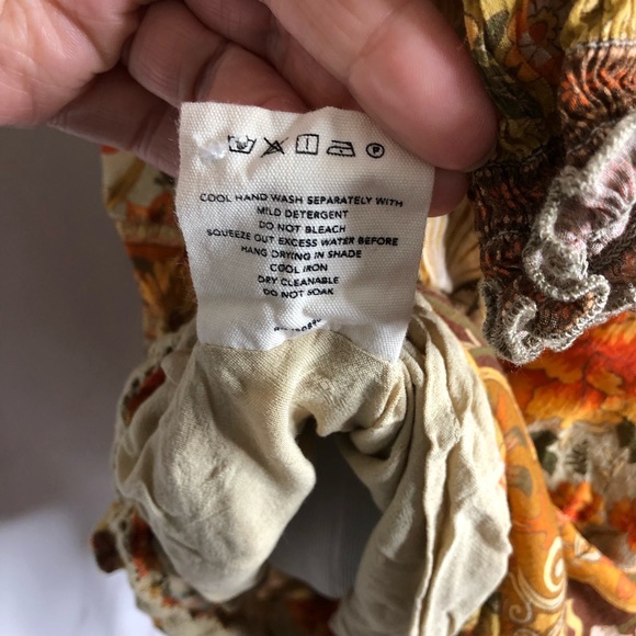 Spell the Gypsy Seashell Romper Small - Picture 6 of 6